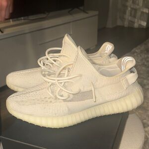 Yeezy Cream Knit Sneakers